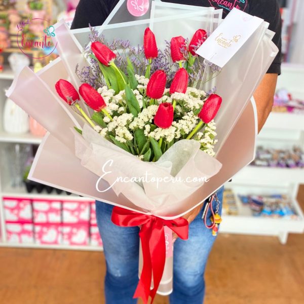 Ramo Red tulipanes